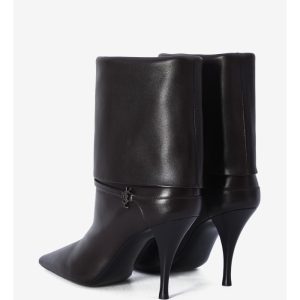 Niki boots