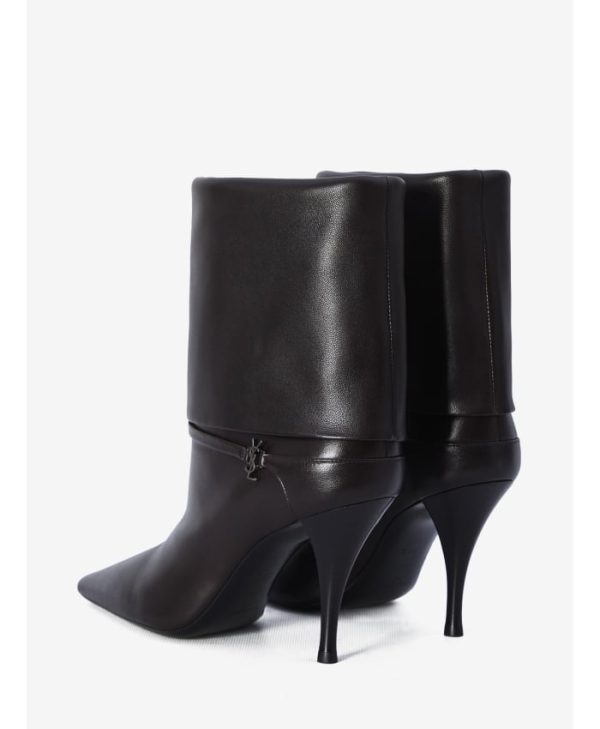 Niki boots