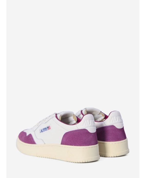 Medalist Sneakers
