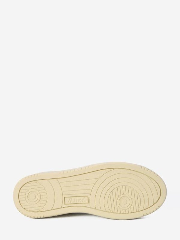 Medalist Platform Sneaker - Image 2