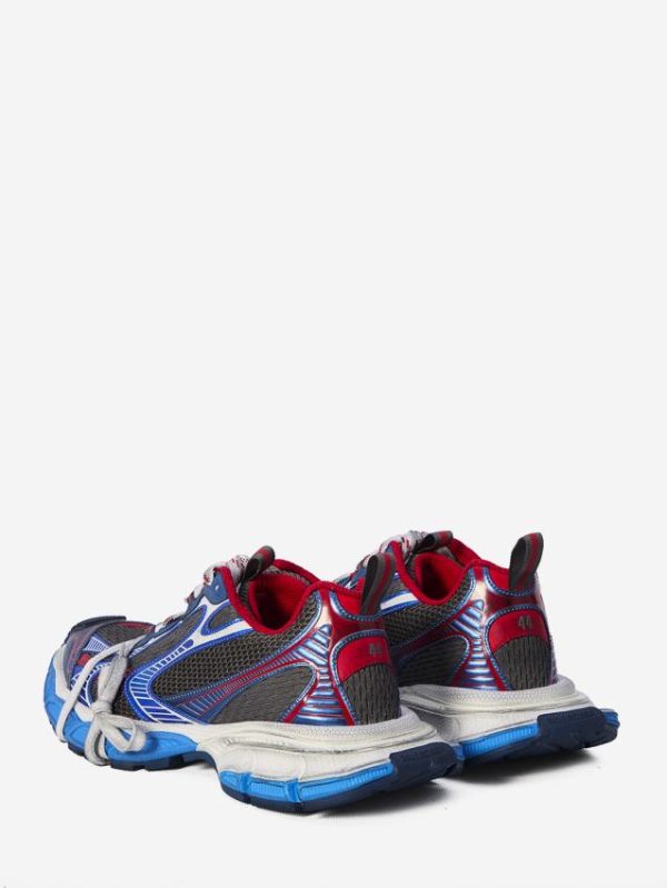 3XL sneakers