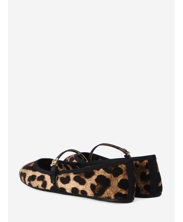 Leo print ballet flats