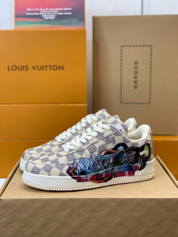 「#151」LOUIS VUITTON × NIKE AIR FORCE 1 Sneaker - Image 2
