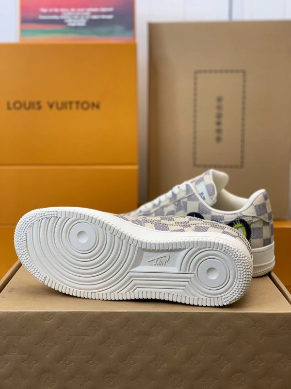 「#151」LOUIS VUITTON × NIKE AIR FORCE 1 Sneaker - Image 9