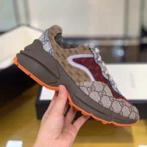 ¡¸#329¡¹Gucci Retro Clunky Sneaker