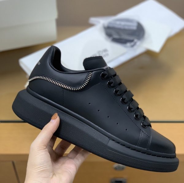 ¡¸#470¡¹Alexander McQueen MQ All black zip Sneakers