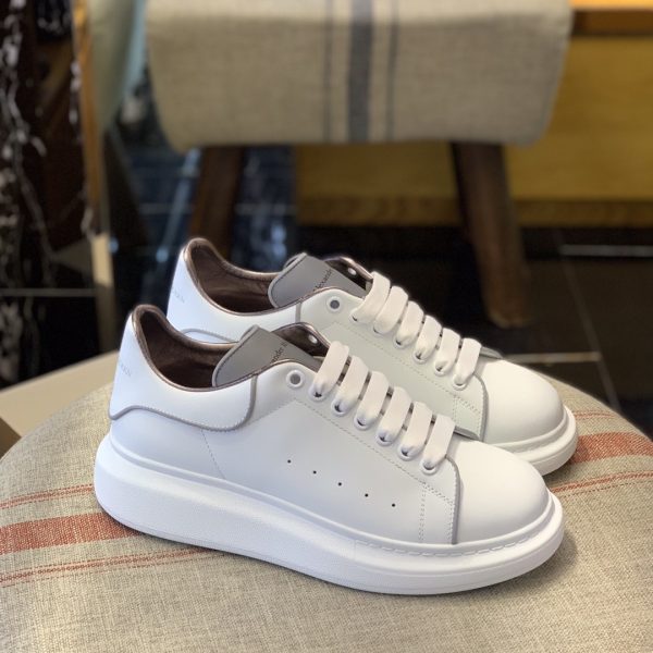 ¡¸#477¡¹Alexander McQueen MQ White fluorescence tail Sneakers - Image 3