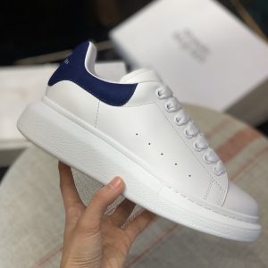 ¡¸#480¡¹Alexander McQueen MQ Dark blue velvet tail Sneakers