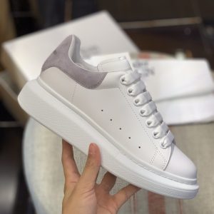 ¡¸#485¡¹Alexander McQueen MQ Light gray velvet tail Sneakers