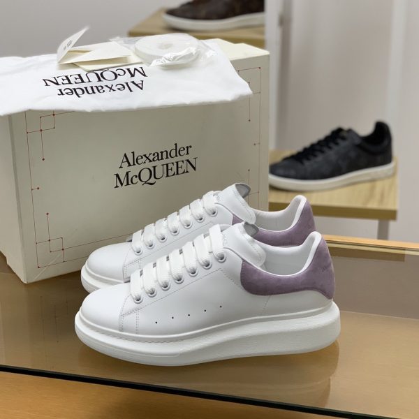 ¡¸#510¡¹Alexander McQueen MQ Lilac purple velvet tail Sneakers - Image 2