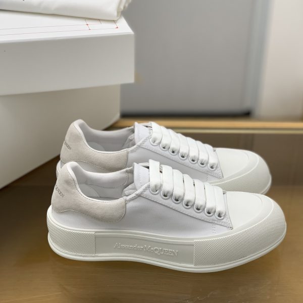¡¸#517¡¹Alexander McQueen MQ White velvet tail Sneakers - Image 2