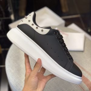 ¡¸#498¡¹Alexander McQueen MQ Black Point tail Sneakers