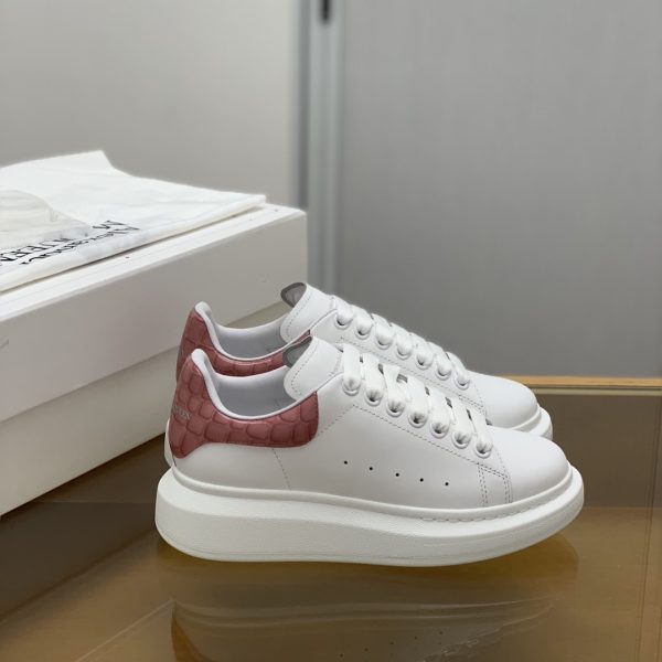 ¡¸#500¡¹Alexander McQueen MQ Powdery bead Stone grain tail Sneakers - Image 3