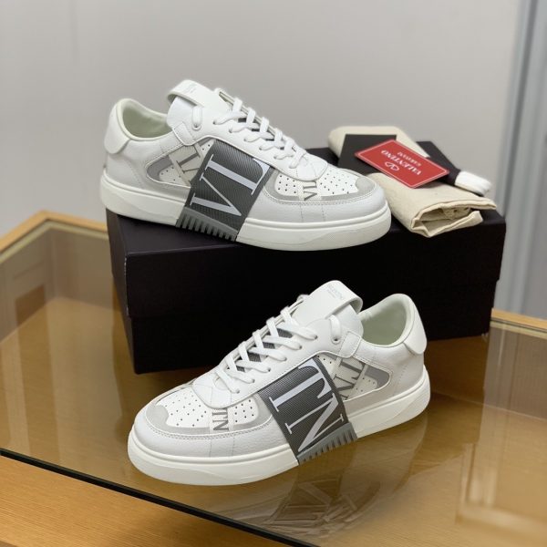 ¡¸#599¡¹Valentino sneakers - Image 2