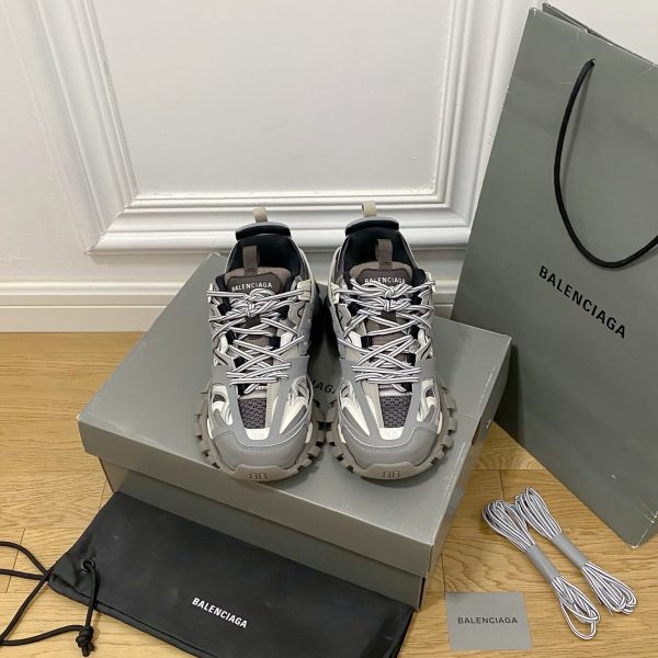 ¡¸#713¡¹Balenciaga sneakers - Image 2