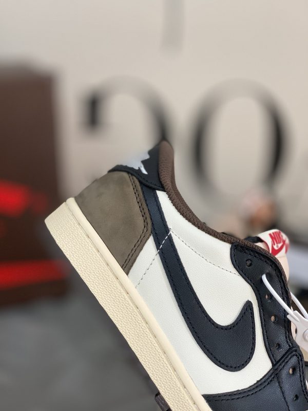 ¡¸#823¡¹AirJordan1 x TravisScott  AJ Low - Image 2