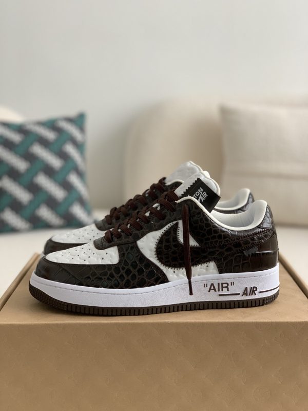 「#862」LOUIS VUITTON × NIKE AIR FORCE 1 SNEAKER - Image 2