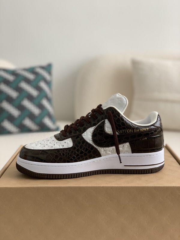 「#862」LOUIS VUITTON × NIKE AIR FORCE 1 SNEAKER - Image 4
