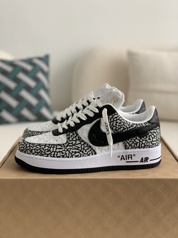 「#864」LOUIS VUITTON × NIKE AIR FORCE 1 SNEAKER - Image 2