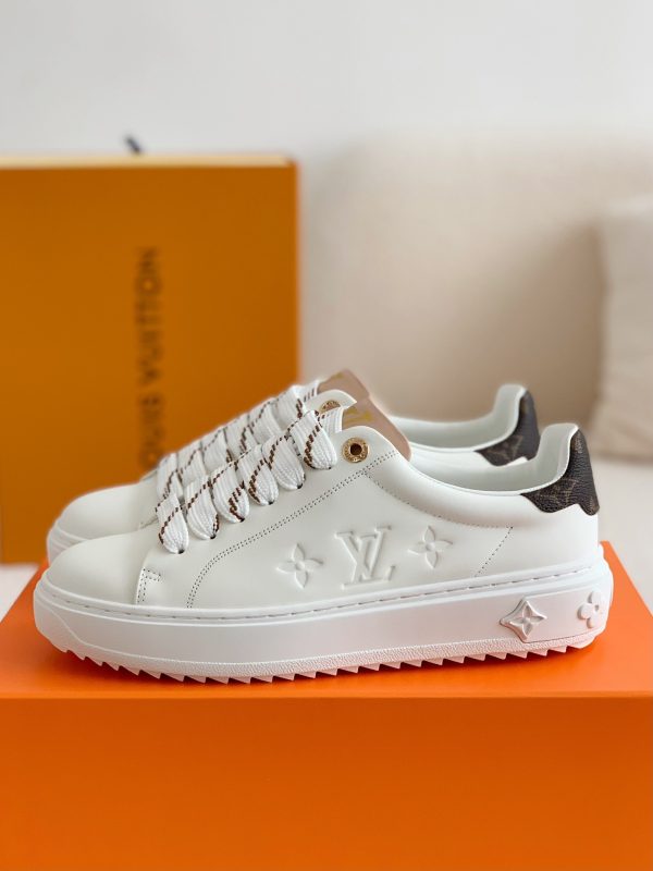 「#884」LOUIS VUITTON TIME OUT SNEAKERS - Image 2