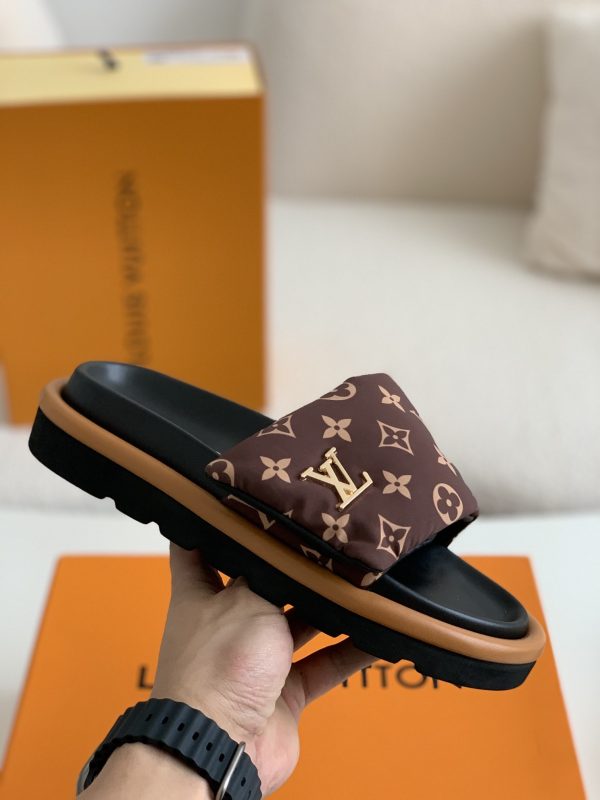 「#873」LOUIS VUITTON  SLIPPERS - Image 4