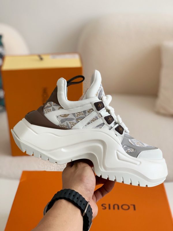 「#891」Louis Vuitton Archlight Sneaker - Image 3