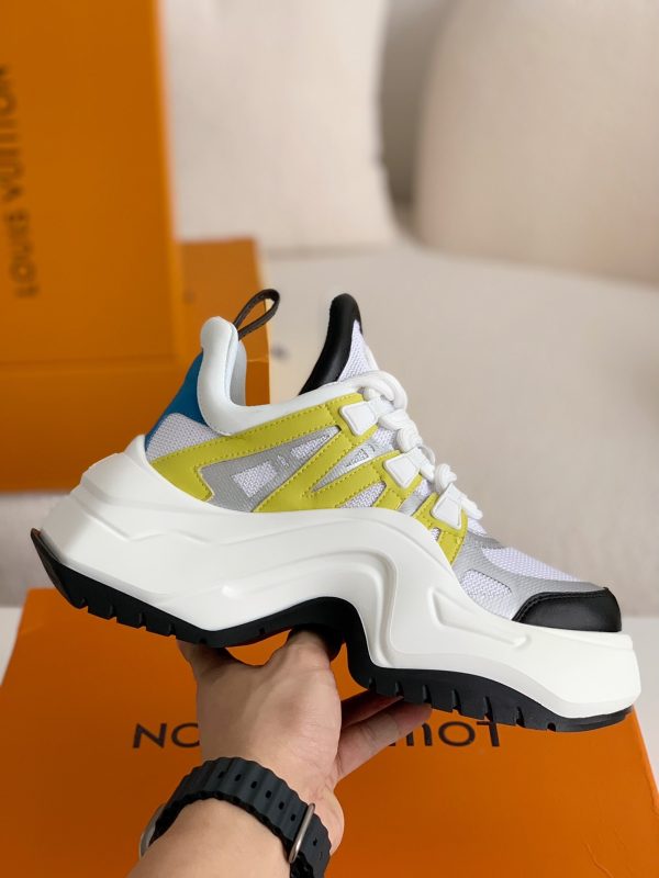 「#902」Louis Vuitton Archlight Sneaker - Image 3