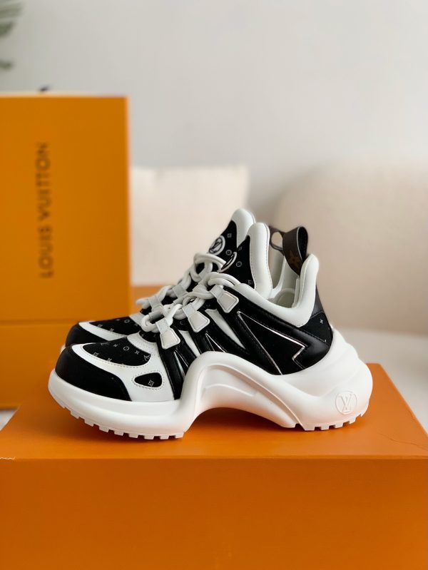 「#903」Louis Vuitton Archlight Sneaker - Image 2