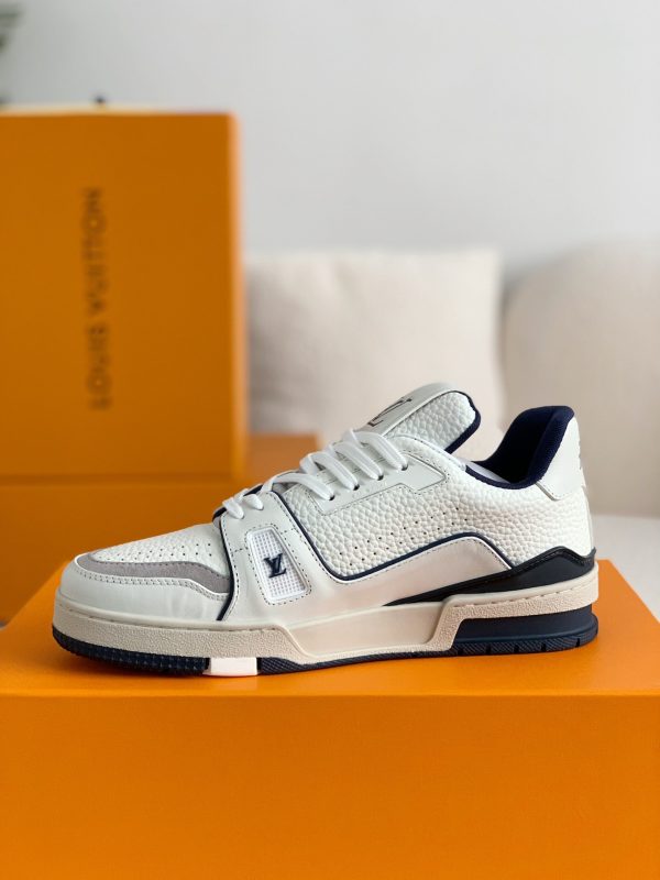 「#827」LOUIS VUITTON TRAINER Sneakers - Image 4