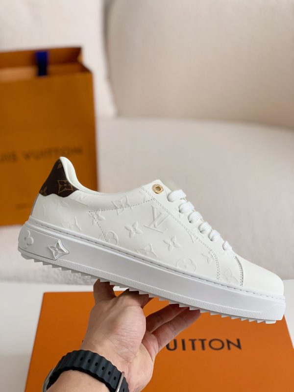 「#970」LOUIS VUITTON TIME OUT SNEAKERS - Image 4