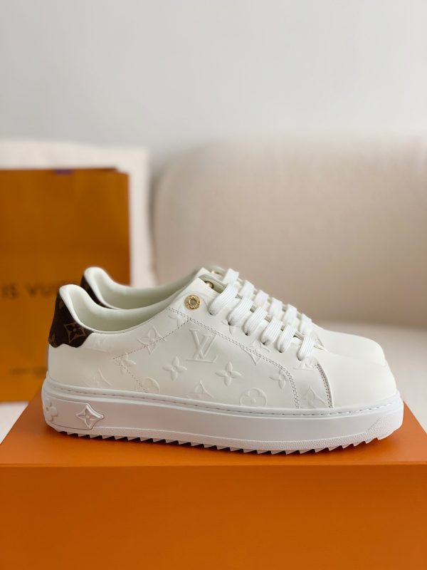 「#970」LOUIS VUITTON TIME OUT SNEAKERS