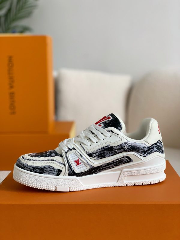 「#947」LOUIS VUITTON TRAINER Sneakers - Image 3