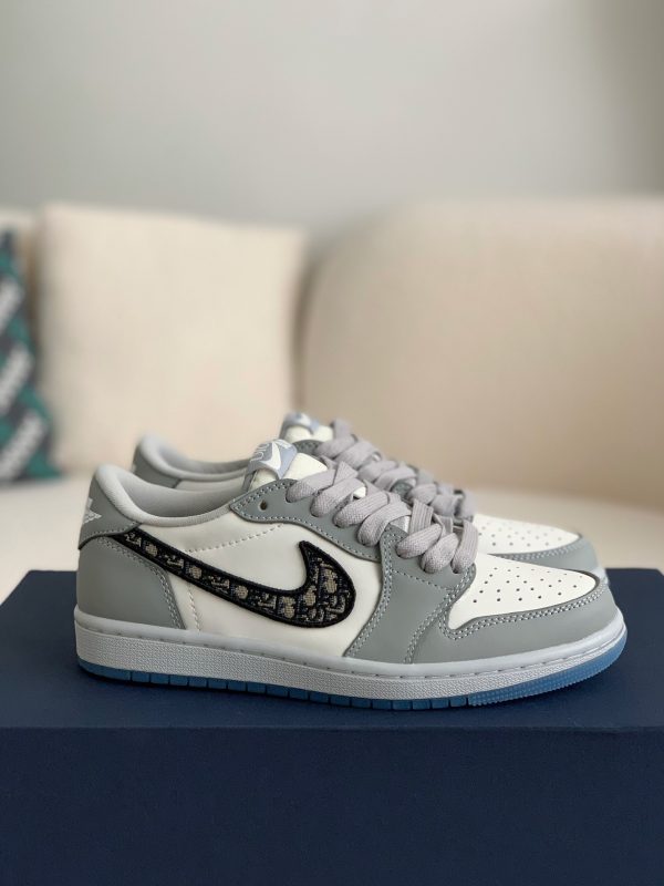 「#830」DIOR x NIKE JORDAN 1 Sneaker Low