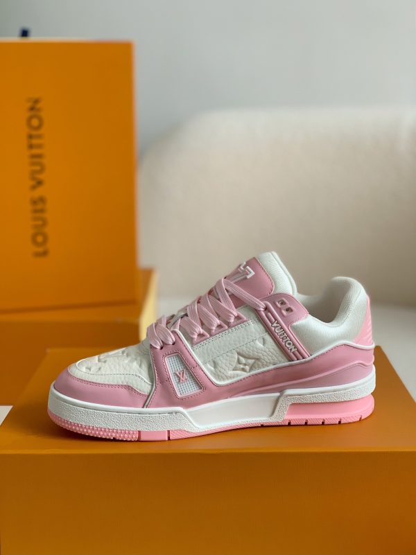 「#646」LOUIS VUITTON TRAINER SNEAKERS - Image 4