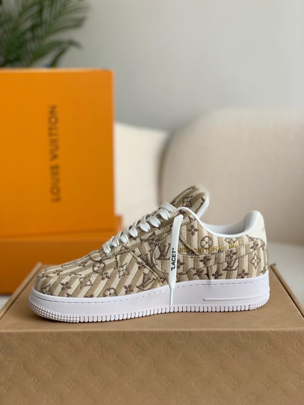 「#1062」LOUIS VUITTON × NIKE AIR FORCE 1 SNEAKER - Image 4
