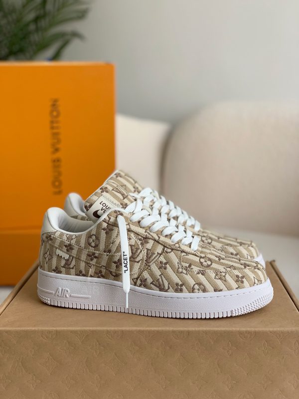 「#1062」LOUIS VUITTON × NIKE AIR FORCE 1 SNEAKER