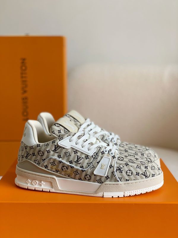 「#1353」LOUIS VUITTON TRAINER SNEAKERS