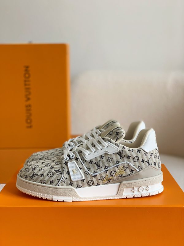 「#1353」LOUIS VUITTON TRAINER SNEAKERS - Image 2