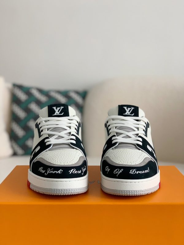 「#1472」Louis Vuitton New York Exclusive Trainer Sneakers - Image 4