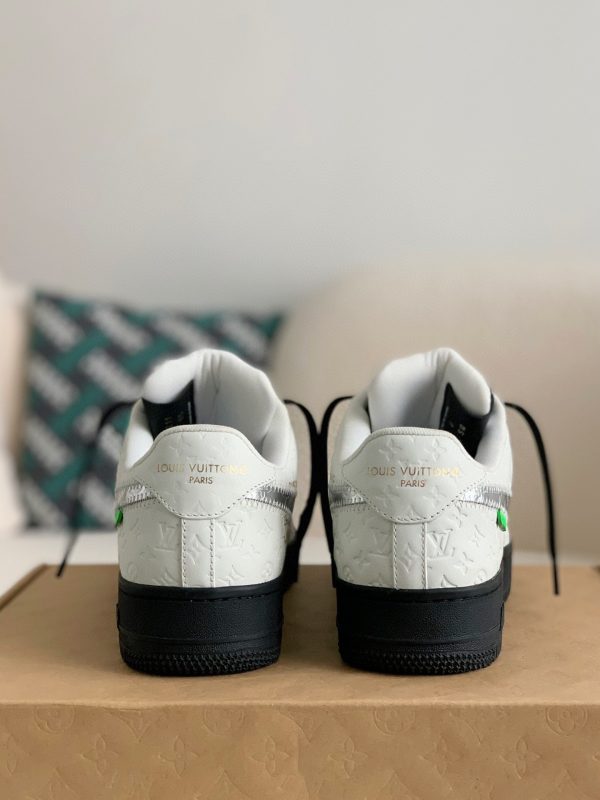 「#1523」LOUIS VUITTON × NIKE AIR FORCE 1 SNEAKER - Image 5
