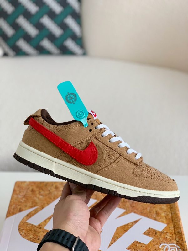 ¡¸#1488¡¹CLOT x Nike Dunk Low SP CN GCEL Cork Sneakers - Image 3