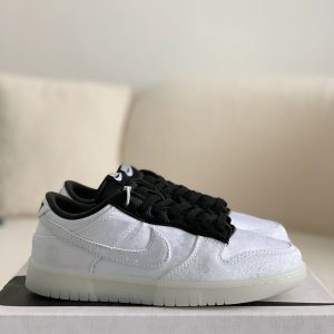¡¸#1493¡¹Fragment Design x Clot x Nike SB Dunk Low"20th Anniversary/White Silk Sneakers
