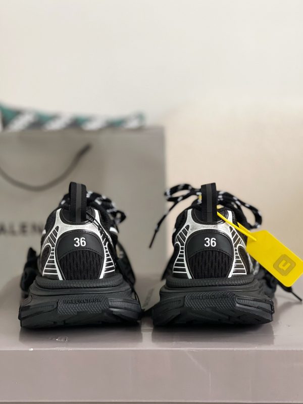 ¡¸#723¡¹Balenciaga Runner Sneakers - Image 5