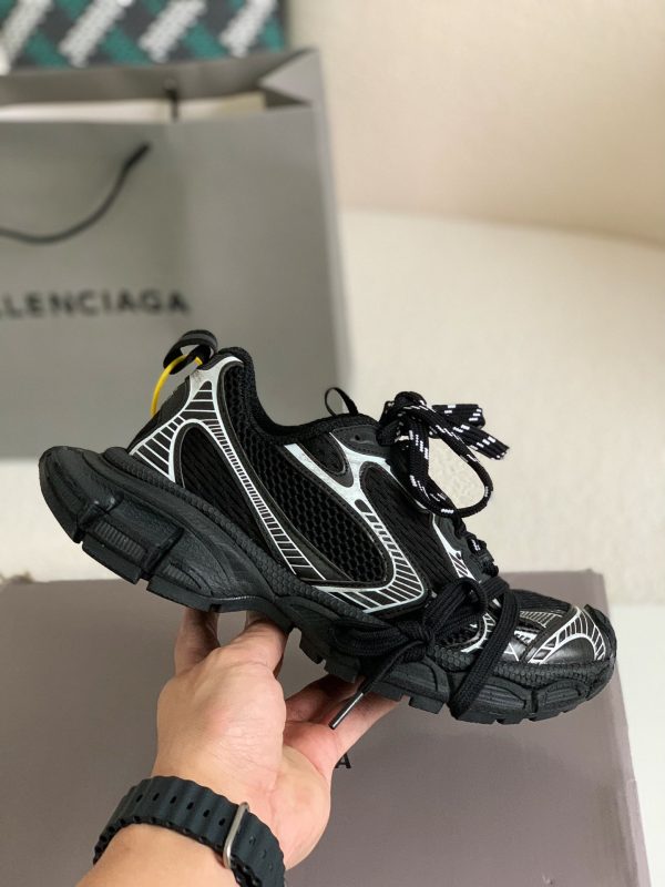 ¡¸#723¡¹Balenciaga Runner Sneakers - Image 3