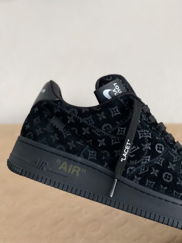 「#46」LOUIS VUITTON × NIKE AIR FORCE 1 Sneaker - Image 6