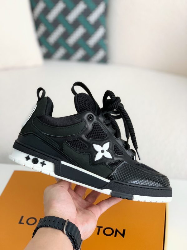 「#949」LOUIS VUITTON  RUNNER TATIC  Sneakers - Image 3