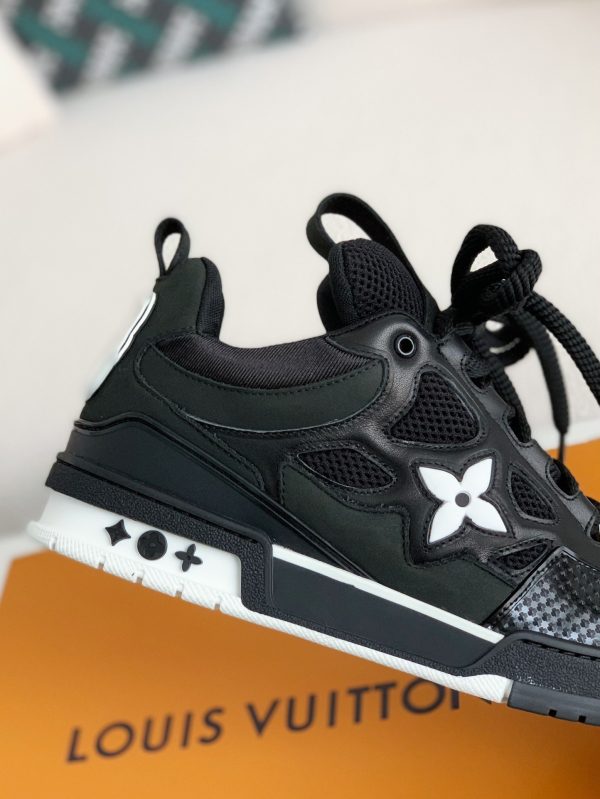 「#949」LOUIS VUITTON  RUNNER TATIC  Sneakers - Image 6