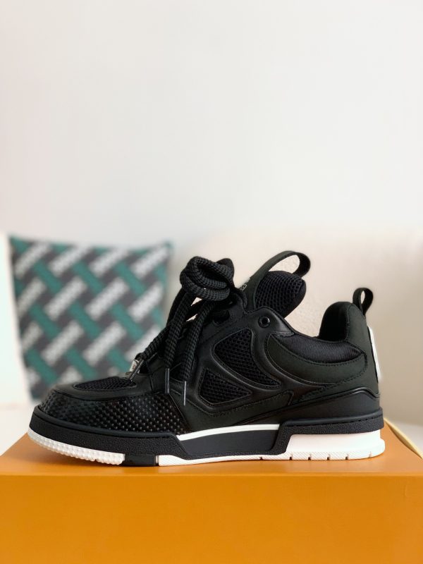「#949」LOUIS VUITTON  RUNNER TATIC  Sneakers - Image 4