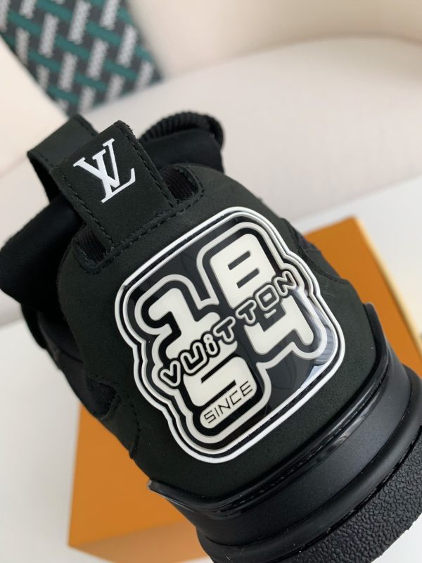 「#949」LOUIS VUITTON  RUNNER TATIC  Sneakers - Image 9