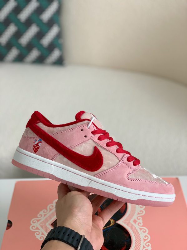¡¸#657¡¹NIKE x SB Dunk Low Sneakers - Image 3